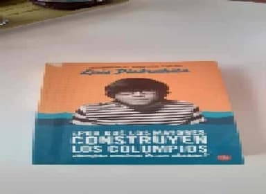 ?Porque los mayores construyen los columpios siempre encima de un charco?