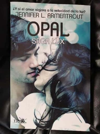 Opal (Saga Lux III)