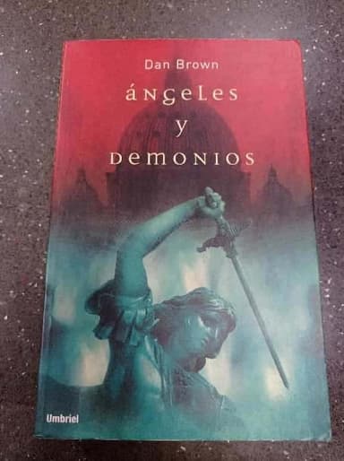 Angeles y demonios