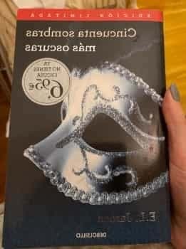 50 sombras mas oscuras