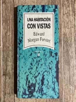 Una habitación con vistas
