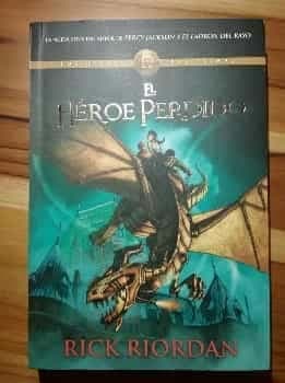 El Héroe Perdido - Los Heroes del Olimpo 