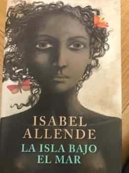 La isla bajo el. mar