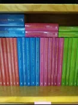 Lote 24.coleccion novela divertidas de mujeres