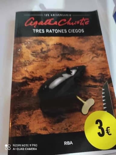 TRES RATONES CIEGOS Y OTROS RELATOS