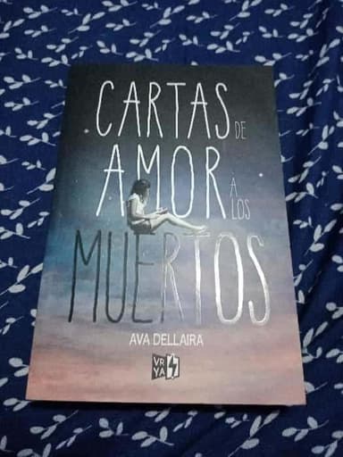 Cartas de amor a los muertos