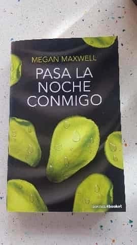 Pasa la noche conmigo