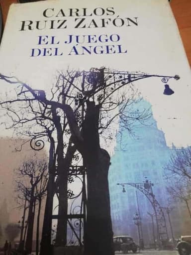 El juego del ángel