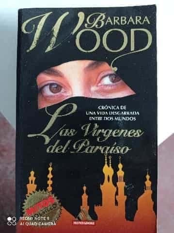 Las Virgenes Del Paraiso (Cronica de una vida desgarrada entre dos mundos., Mitos de Bolsillo.)