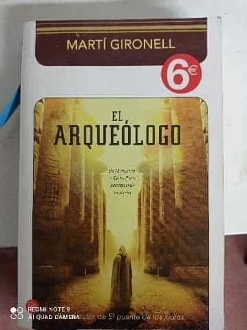 El arqueólogo