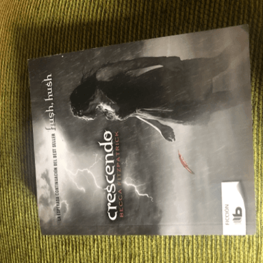 Crescendo (Hush Hush 2) -V2*