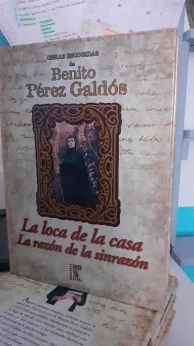 La loca de la casa....