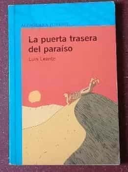 LA PUERTA TRASERA DEL PARAISO