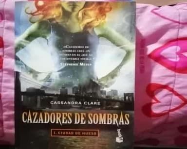 cazadores de sombras, ciudad de hueso