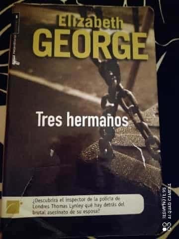 Tres hermanos