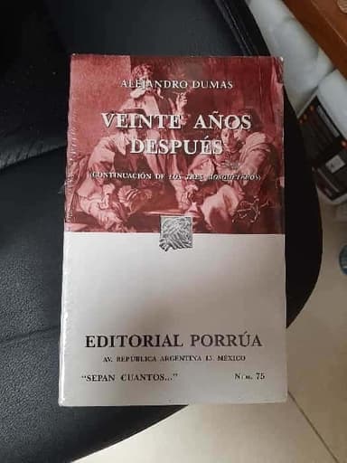 VEINTE AÑOS DESPUÉS