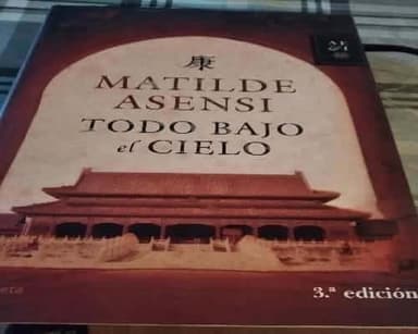 Todo bajo en cielo