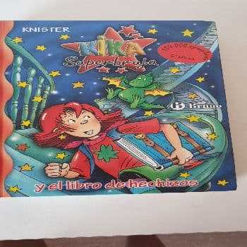 Kika Superbruja y el libro de hechizos