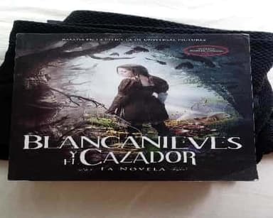 Blancanieves Y El Cazador