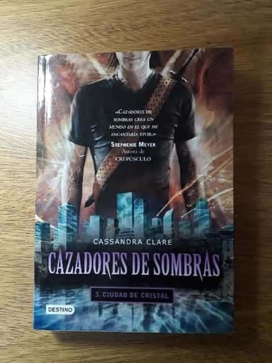 Cazadores de Sombras 3: Ciudad de cristal