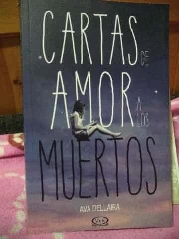 Cartas de amor a los muertos