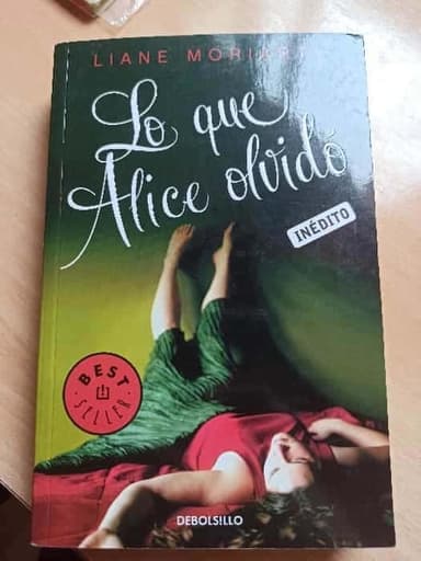 Lo que Alice olvidó