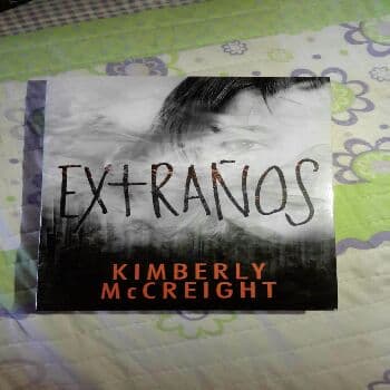 Extraños