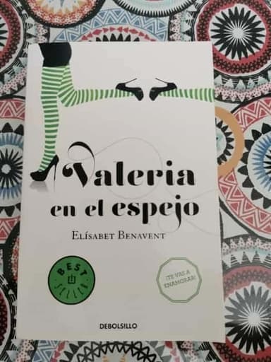 Valeria En El Espejo #2