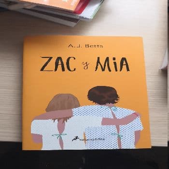 Zac y Mia
