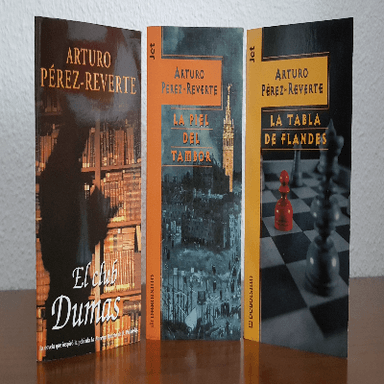 COLECCIÓN ARTURO PÉREZ-REVERTE