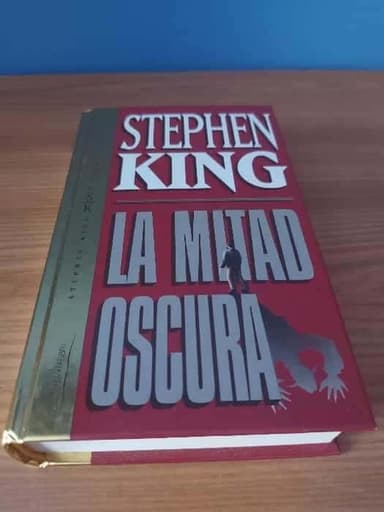 La mitad oscura