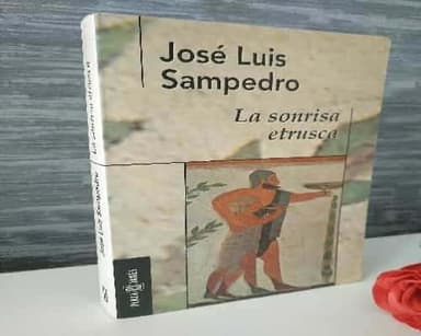 La sonrisa etrusca