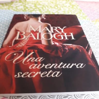 UNA AVENTURA SECRETA 