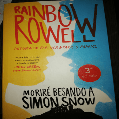 Moriré besando a Simon Snow