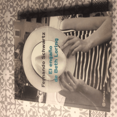 El engaño de Beth Loring