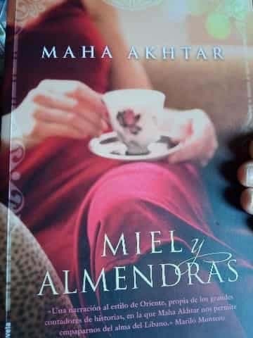 Miel y almendras