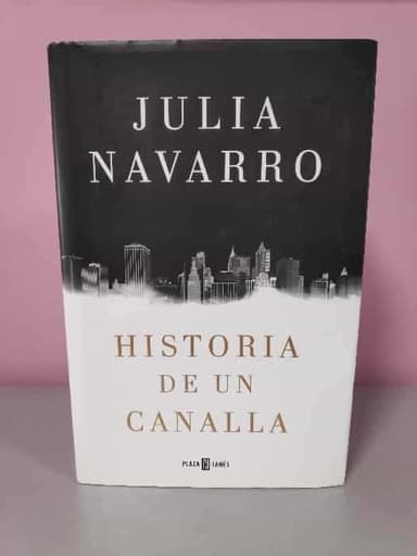 Historia de una canalla