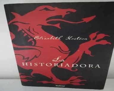 La Historiadora