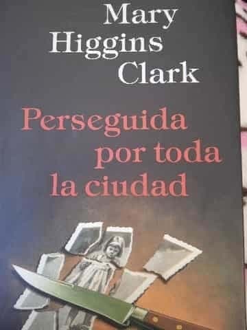 Perseguida Por Toda La Ciudad
