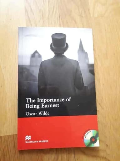 THE IMPORTANCE OF BEING EARNEST (Libro en inglés)  