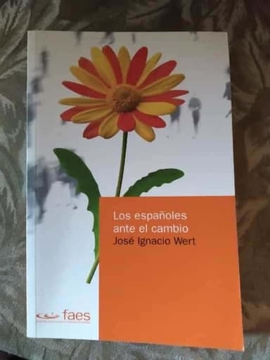 Los españoles ante el cambio