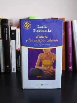 Beatriz Y Los Cuerpos Celestes