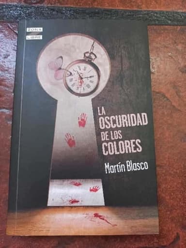 La oscuridad de los colores