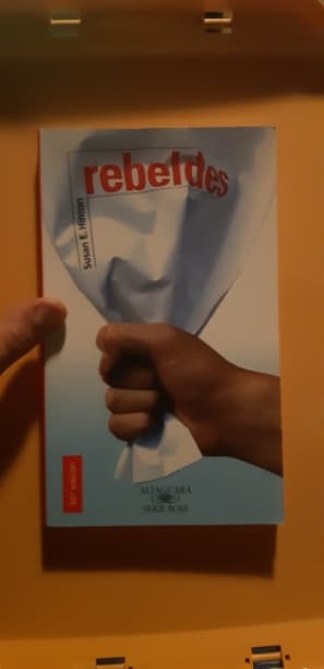 Rebeldes