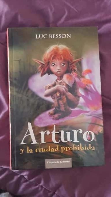 Arturo y la ciudad prohibida