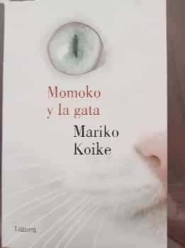 Momoko y la gata