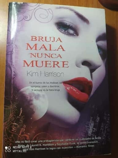 Bruja mala nunca muere