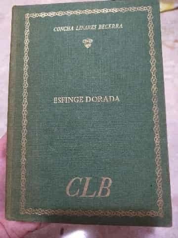 Esfinge dorada