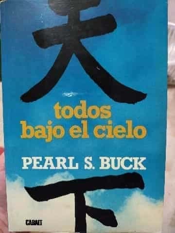 Todos bajo el cielo