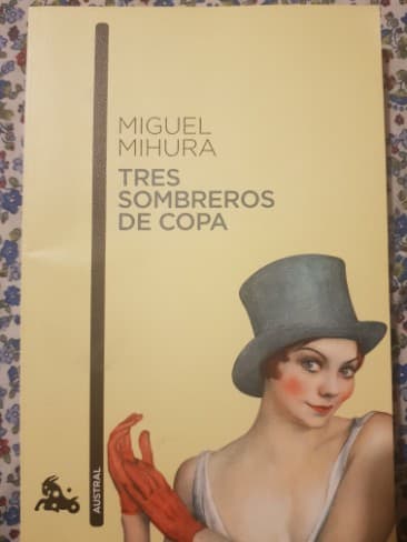 tres sombreros de copa